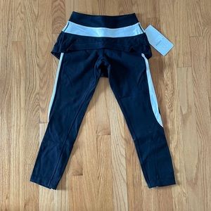 Lululemon steadfast crop